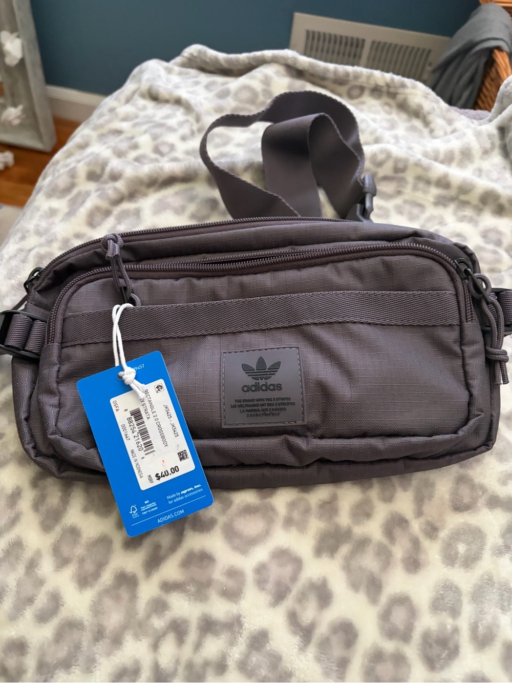 Adidas Originals universal Gray Crossbody Bag